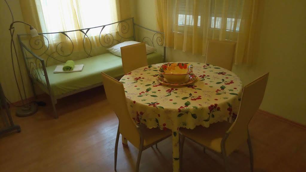 Apartment Batala Дубровник Екстер'єр фото